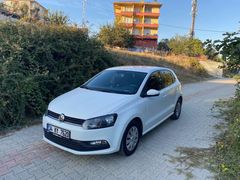 Galeriden Volkswagen Polo 1.0 Trendline 2016 Model İstanbul 190.000 km Beyaz