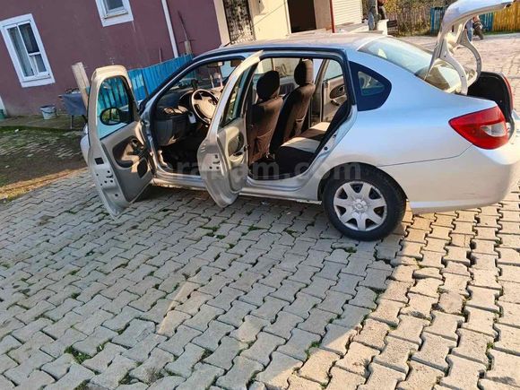 Sahibinden Renault Symbol 1.5 dCi Authentique Edition 2012 Model 