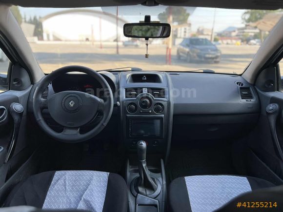 2005 MODEL RENAULT MEGANE 1.5 DCİ TEK DEĞİŞEN /266.000 TL KREDİ