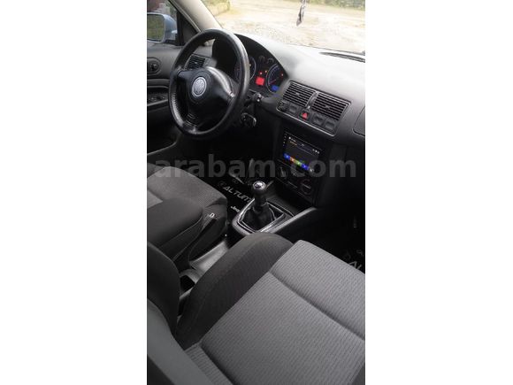Sahibinden Volkswagen Golf 1.6 Pacific 2004 Model