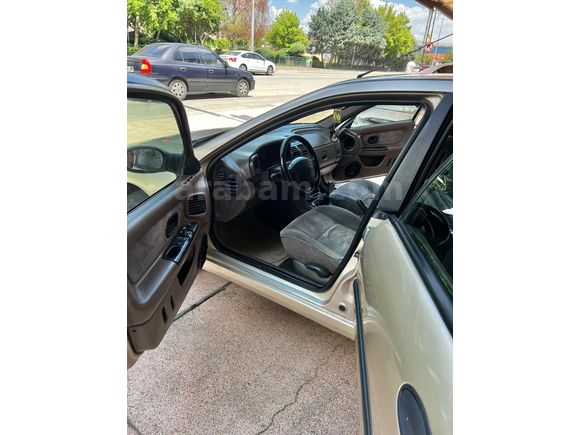 Sahibinden Renault Laguna 2.0 RXE 1998 Model 