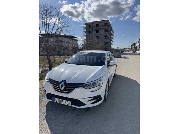 Sahibinden Renault Megane 1.3 TCe Joy 2021 Model 