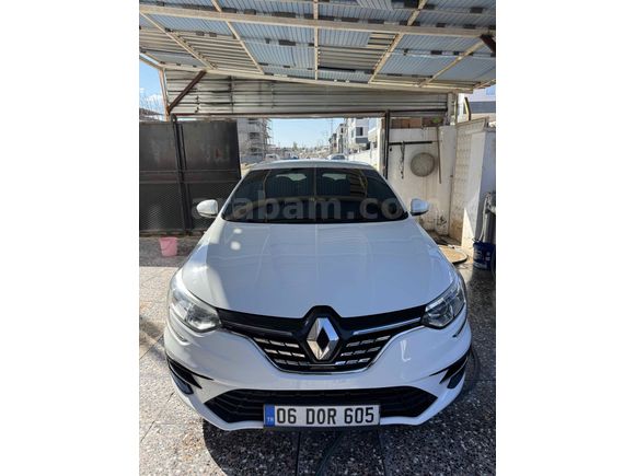 Sahibinden Renault Megane 1.3 TCe Joy 2021 Model 