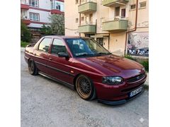 Sahibinden Ford Escort 1.8 CLX 1996 Model