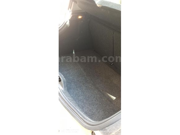 Sahibinden Renault Megane 1.6 Dynamique 2004 Model  267 km Yeşil
