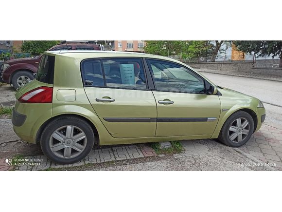 Sahibinden Renault Megane 1.6 Dynamique 2004 Model  267 km Yeşil