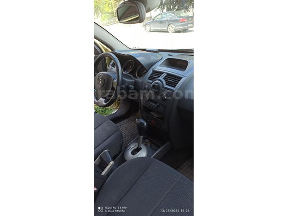 Sahibinden Renault Megane 1.6 Dynamique 2004 Model  267 km Yeşil