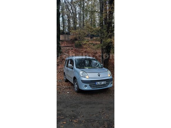 Sahibinden Renault Kangoo Multix 1.5 dCi Expression 2010 Model 