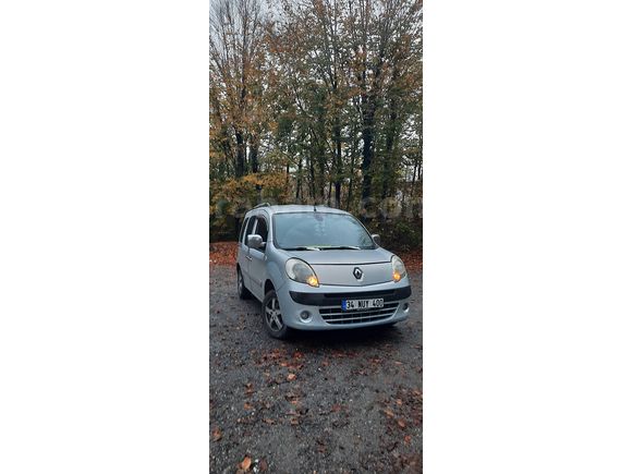 Sahibinden Renault Kangoo Multix 1.5 dCi Expression 2010 Model 