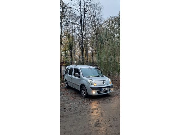 Sahibinden Renault Kangoo Multix 1.5 dCi Expression 2010 Model 