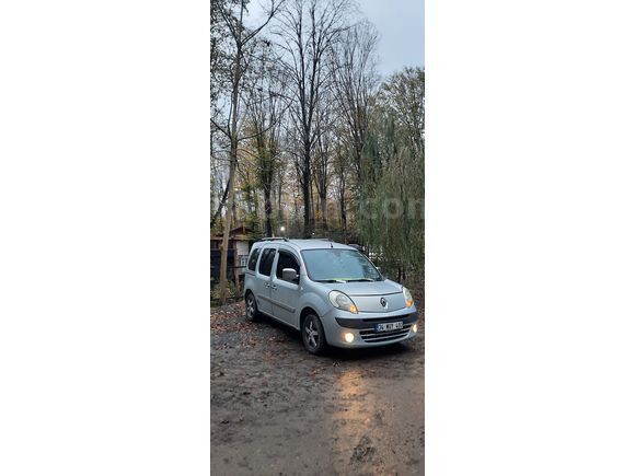 Sahibinden Renault Kangoo Multix 1.5 dCi Expression 2010 Model 