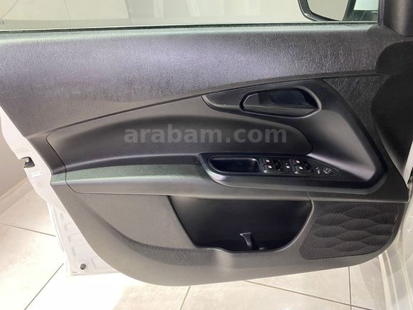 otomobil Fiat Egea 1.6 MultiJet Easy DCT