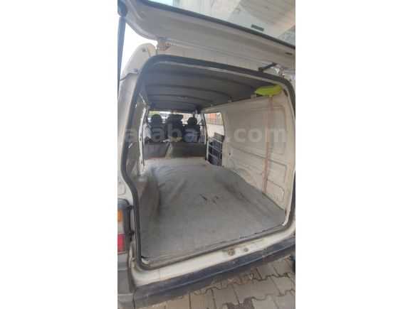 Sahibinden Mitsubishi L 300 Panel van 1998 Model  302.000 km Beyaz