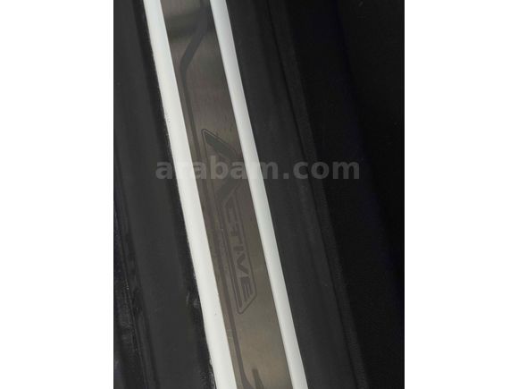 FORD FOCUS 1.5 EcoBlue ALMAN PAKET CAM TAVAN 60  BİNDE FULL + FULL