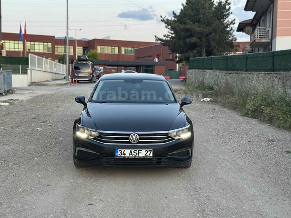 Sahibinden Volkswagen Passat 1.6 TDi 2019 Model  220.000 km Gri (metalik)