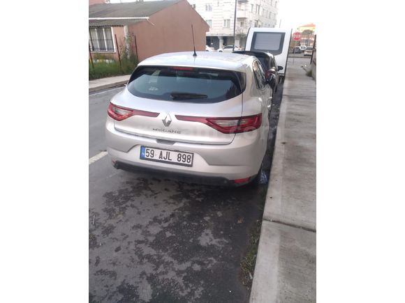 Sahibinden Renault Megane 1.6 Joy 2017 Model