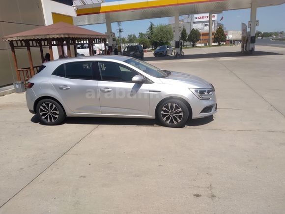 Sahibinden Renault Megane 1.6 Joy 2017 Model