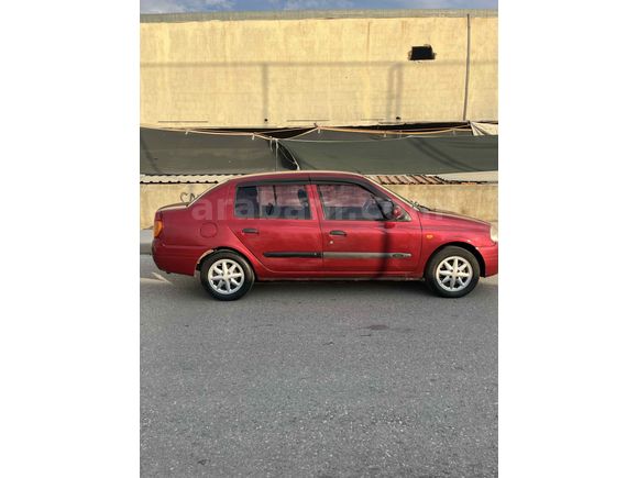 Sahibinden Renault Clio 1.4 RNA 2000 Model 