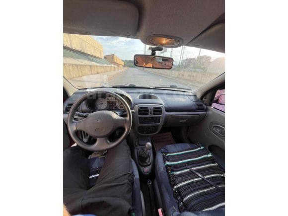 Sahibinden Renault Clio 1.4 RNA 2000 Model 