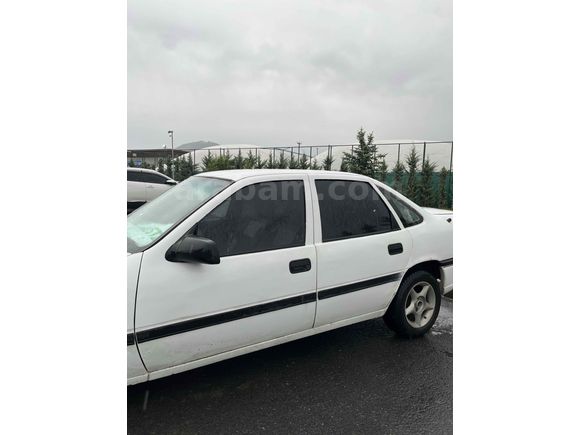 Sahibinden Opel Vectra 2.0 GL 1992 Model 