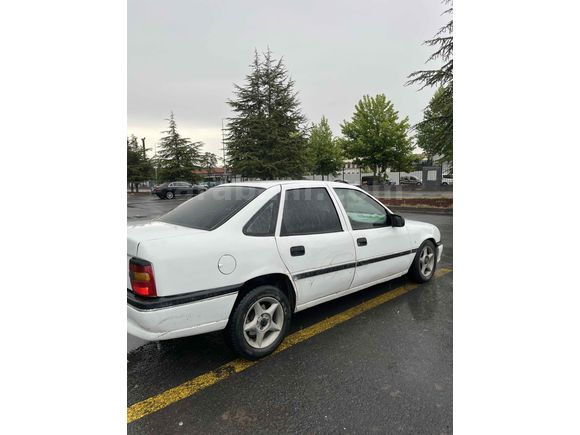 Sahibinden Opel Vectra 2.0 GL 1992 Model 