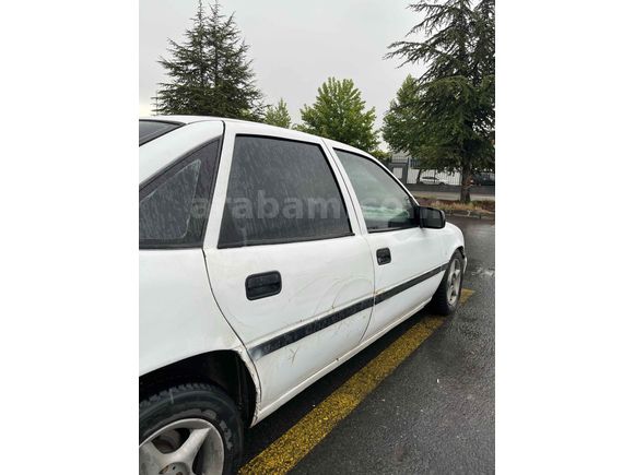 Sahibinden Opel Vectra 2.0 GL 1992 Model 