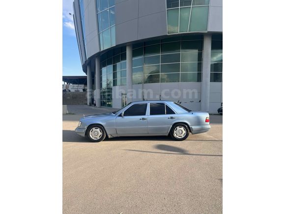 Sahibinden Mercedes - Benz E 200 1994 Model 