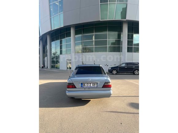 Sahibinden Mercedes - Benz E 200 1994 Model 