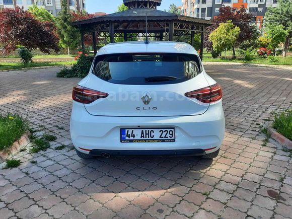 Sahibinden Renault Clio 1.0 TCe Joy 2022 Model 