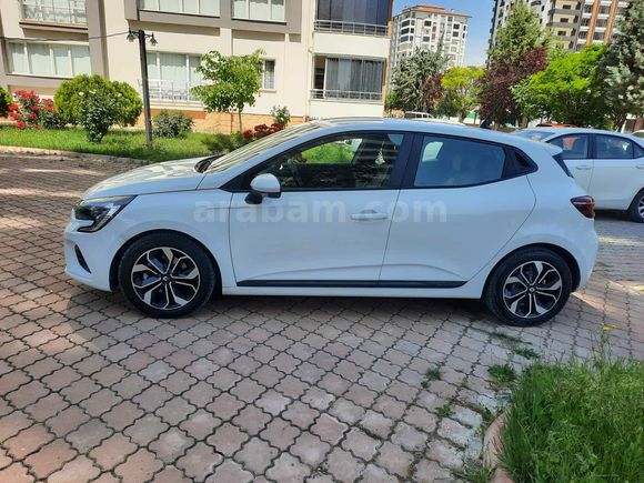 Sahibinden Renault Clio 1.0 TCe Joy 2022 Model 