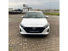 Sahibinden Hyundai i20 1.4 MPI Jump 2020 Model  180.000 km Beyaz
