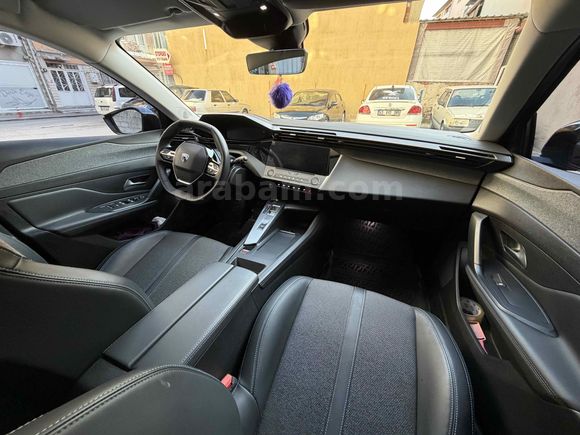 Sahibinden Peugeot 308 1.2 PureTech Allure 2022 Model 