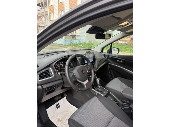 Sahibinden Satılı Hatasız Boyasız Suzuki S-Cross 1.4 Hybrid GL Elegance 2025 Model 