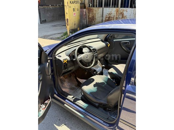 Sahibinden Opel Corsa 1.7 DTi Comfort 2003 Model 