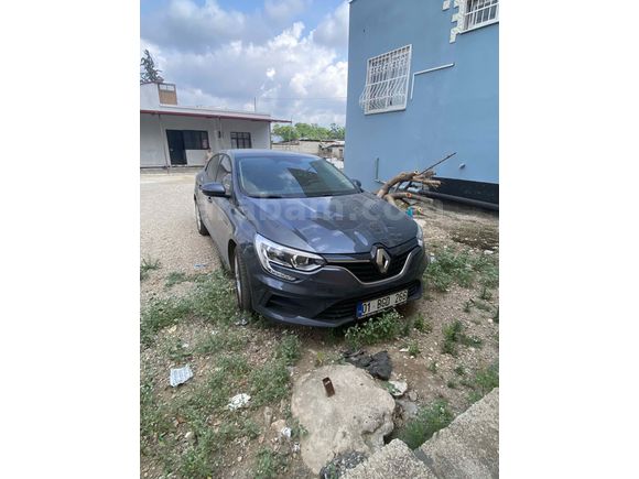 Sahibinden Renault Megane 1.3 TCe touch 2026 Model 