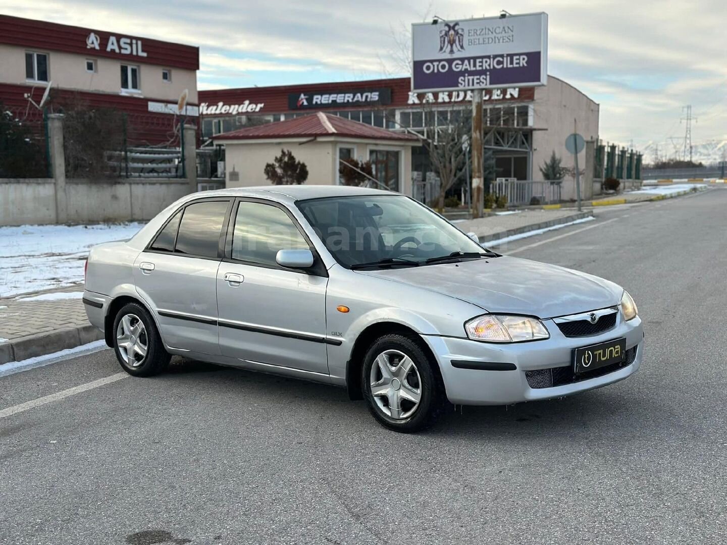 DEĞİŞENSİZ DÜŞÜK KM MAZDA 323 3