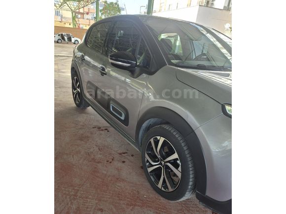memurdan Citroen C3 1.2 PureTech Elle 2023 Model Gri (Gümüş)