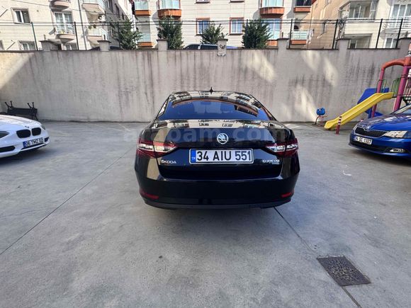 Sahibinden Skoda SuperB 1.6 TDI Style 2017 Model 