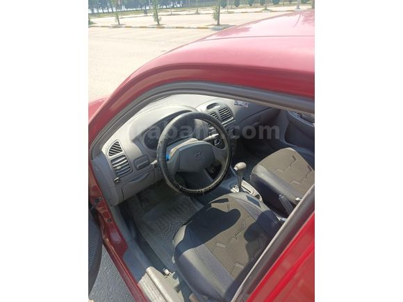 Sahibinden Hyundai Accent 1.3 LX 2000 Model