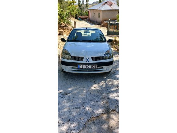 Sahibinden Renault Clio 1.5 dCi Fidji 2005 Model  310.000 km Beyaz