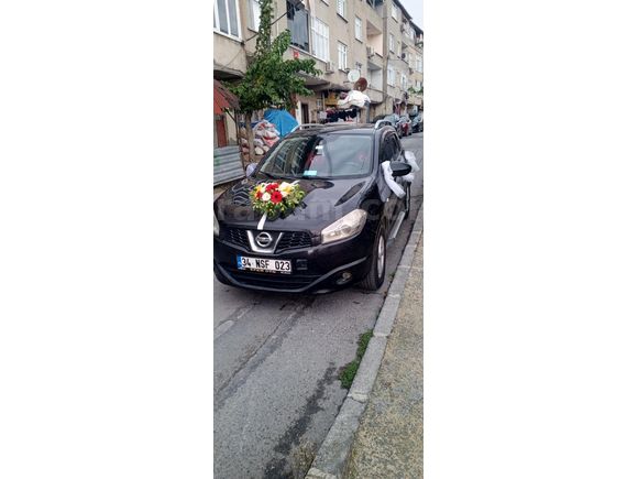 Sahibinden Nissan Qashqai 1.5 dCi Tekna 2011 Model  330.000 km Siyah