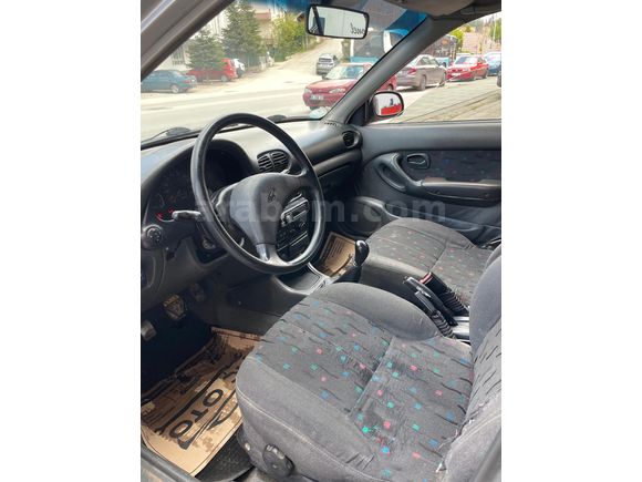 Sahibinden Hyundai Accent 1.5 GLS 1998 Model