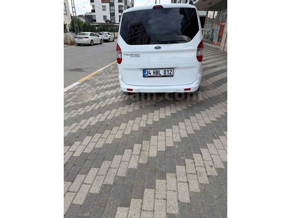 TEMİZ COURİER TRAMERSIZ HASAR KAYITSIZ  1.5 EcoBlue