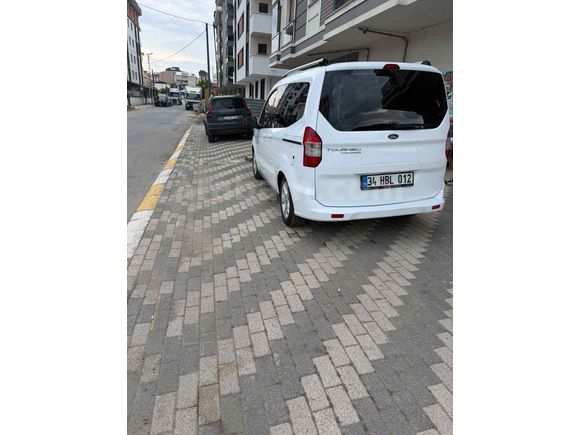 TEMİZ COURİER TRAMERSIZ HASAR KAYITSIZ  1.5 EcoBlue