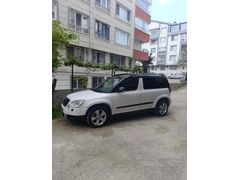 Sahibinden Skoda Yeti 1.6 TDI Elegance  2012 Model  300.000 km Beyaz