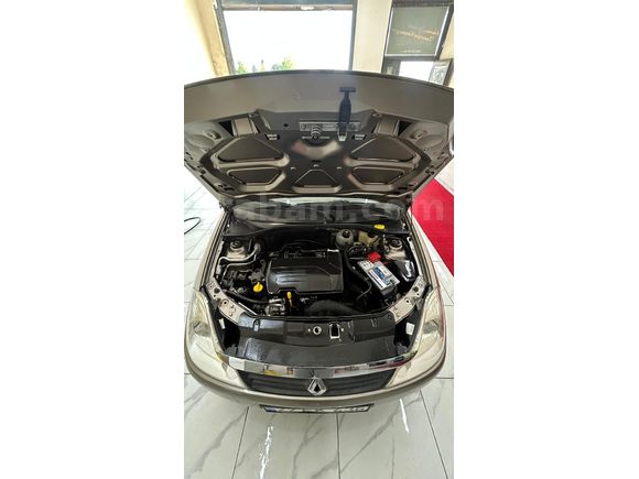 Galeriden Renault Symbol 1.2 Authentique Edition 2012 Model Bursa