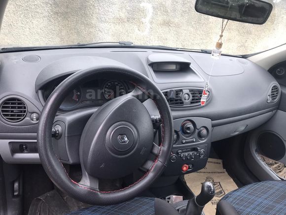 Sahibinden Renault Clio 1.2 Authentique 2006 Model