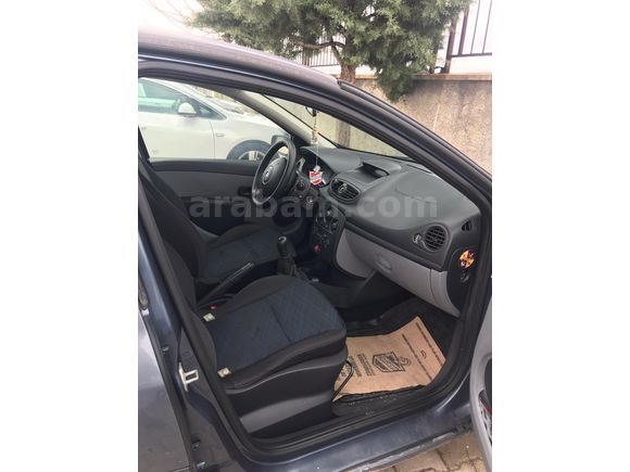 Sahibinden Renault Clio 1.2 Authentique 2006 Model