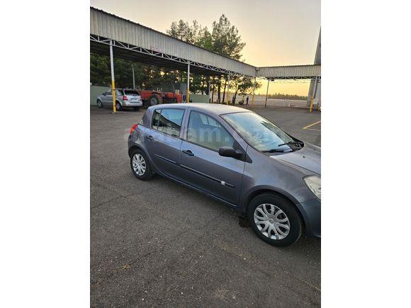 Sahibinden Renault Clio 1.2 Authentique 2006 Model