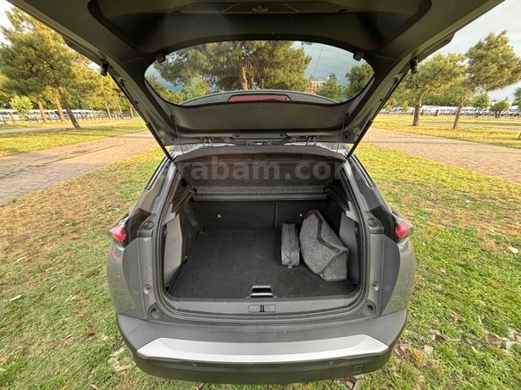 Sahibinden Peugeot e-2008 Allure 2025 Model 
